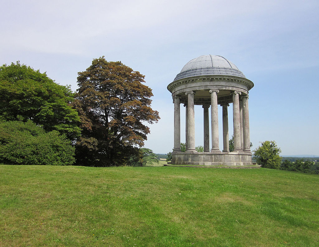 The_Rotunda,_Petworth_House.jpg
