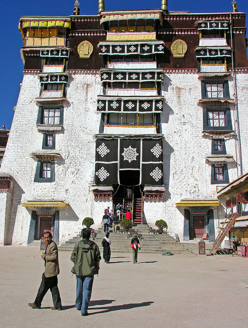 Tibet-5518_(2618420036).jpg