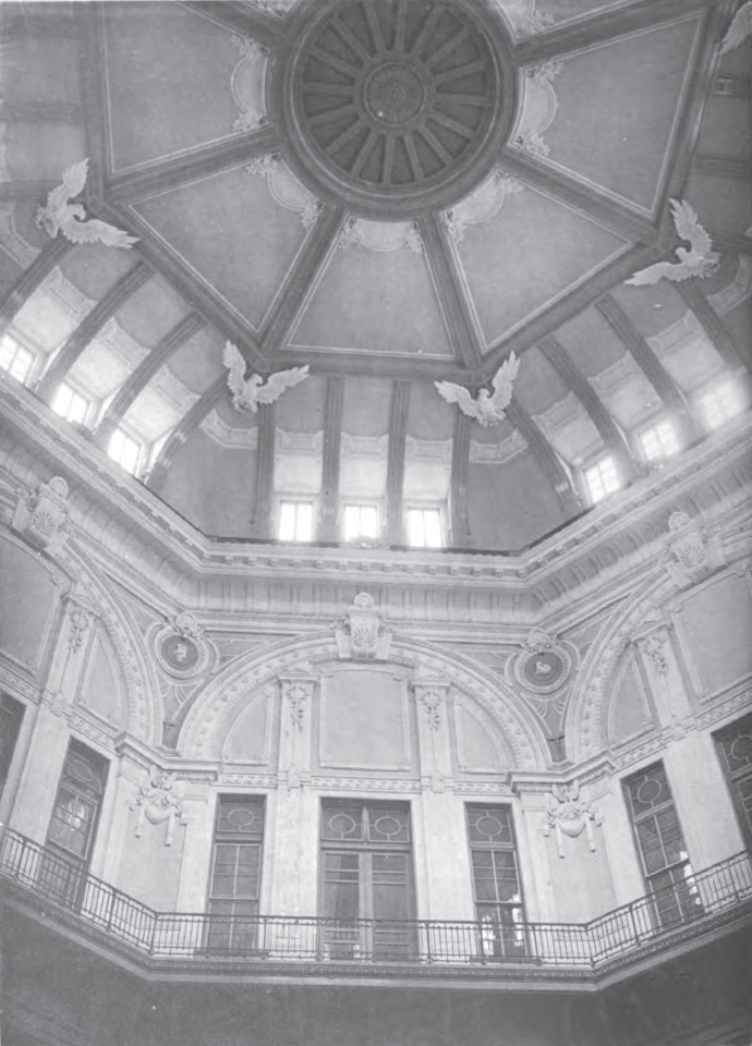 Tokyo_station_Marunouchi_building_dome_at_its_completion.jpg