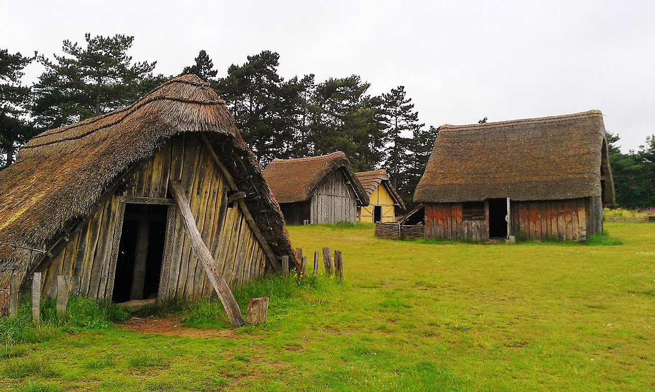 West_Stow_Anglo-Saxon_village_2.jpg
