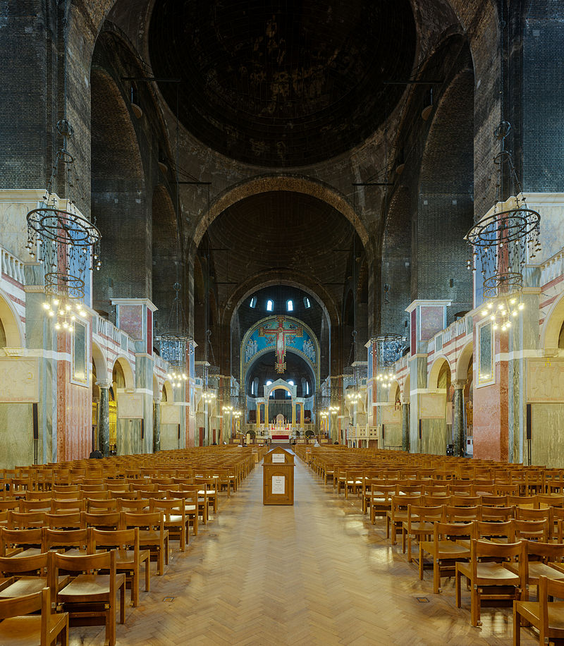 Westminster_Cathedral_Nave,_London,_UK_-_Diliff.jpg