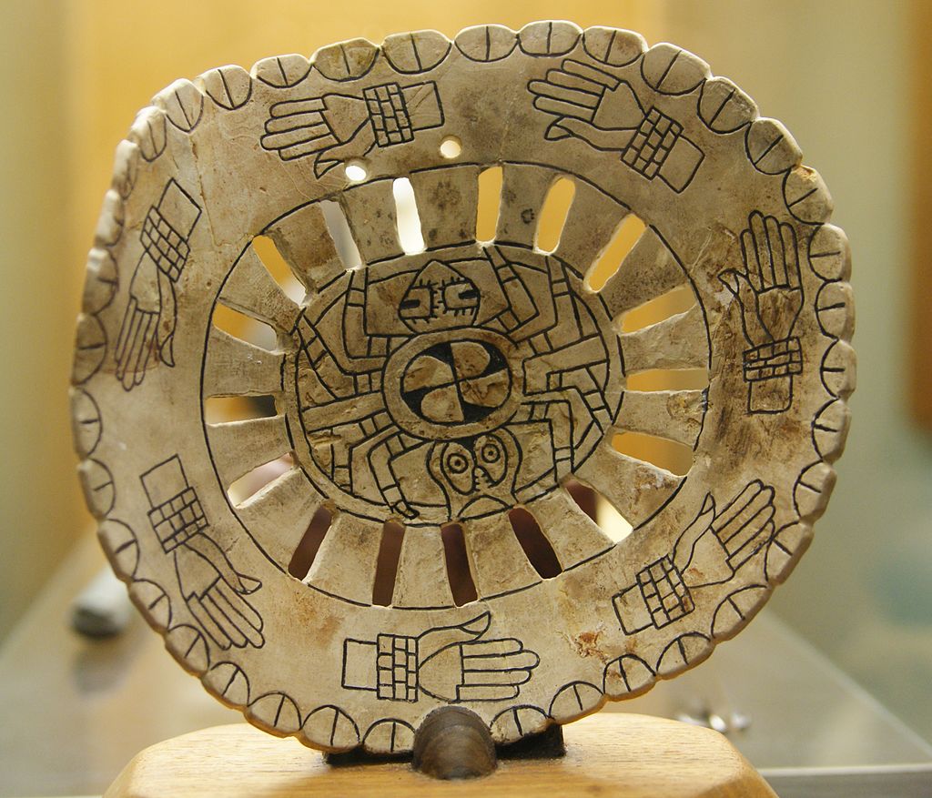 Woolaroc_Spiro_Mounds_spider_shell_gorget.jpg