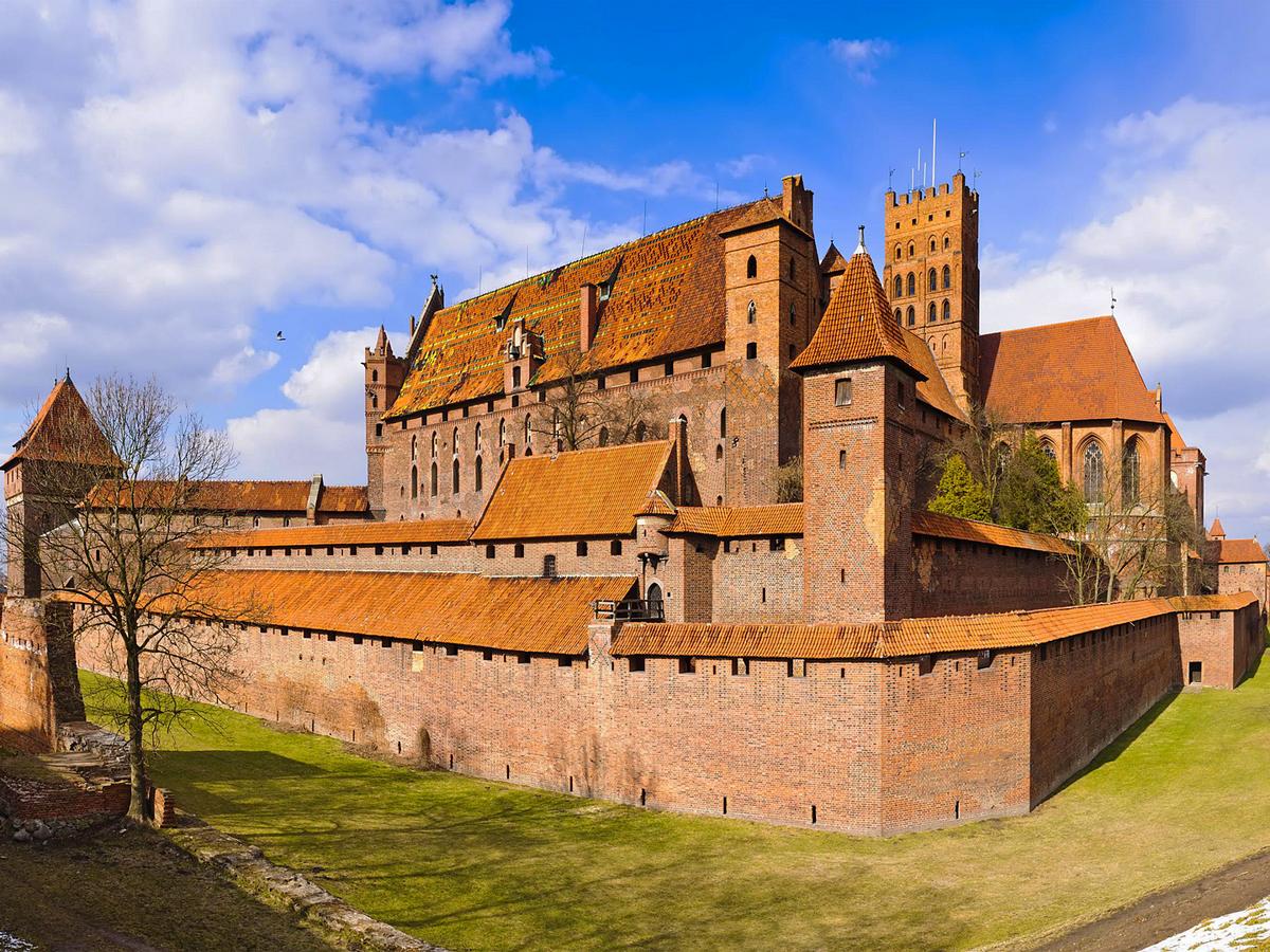 zamok_marienburg.jpg