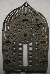 Periodo_asuka,_mandorla,_VII_sec.JPG